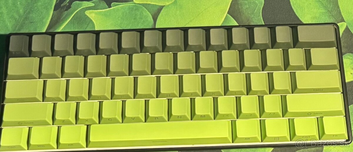 Predám 2 klávesnice – mechanickú MUCAi a membránovú MageGee - 3