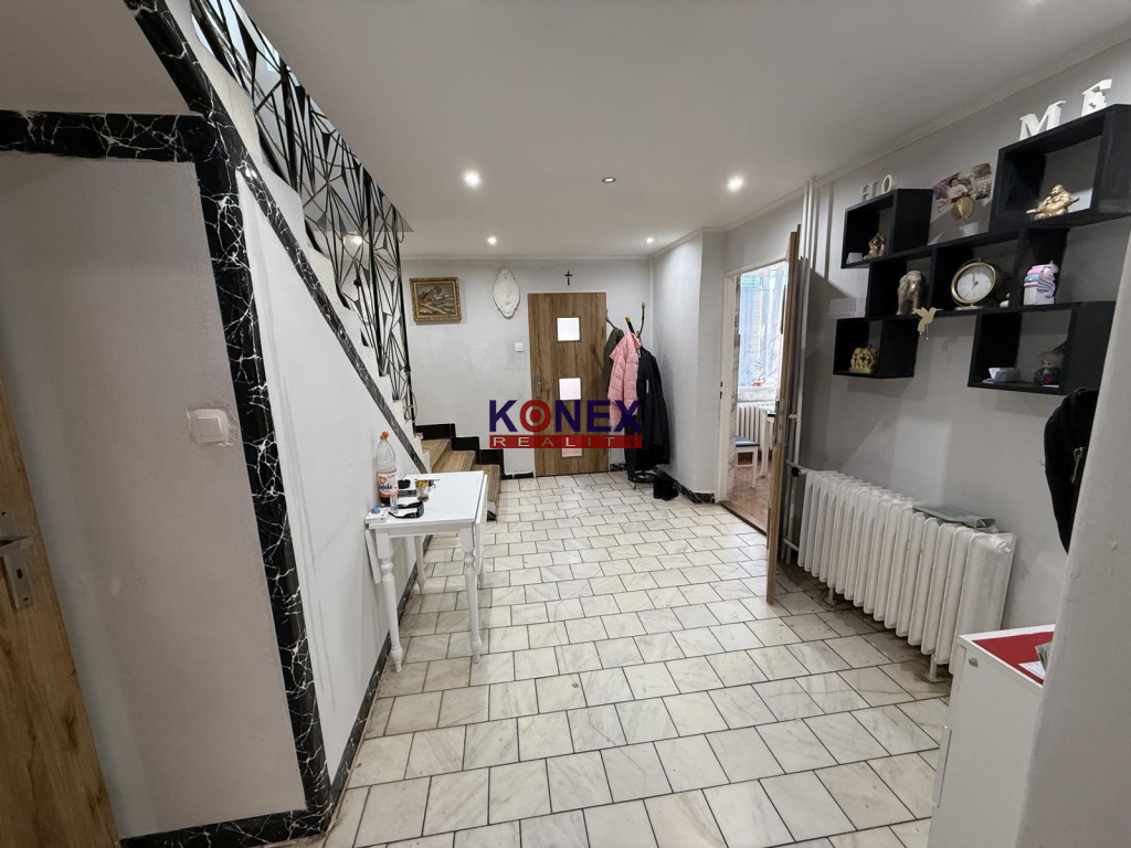 NA PREDAJ – rodinný dom Leles - 3