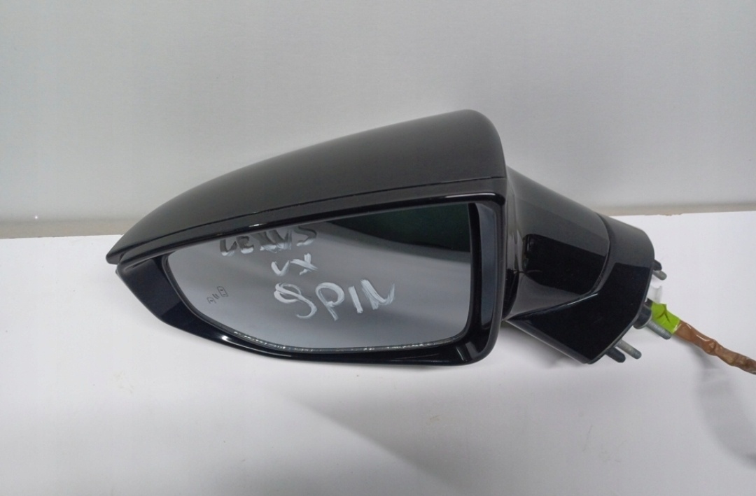 LEXUS UX 2018- LAVE SP.ZRKADLO - 3