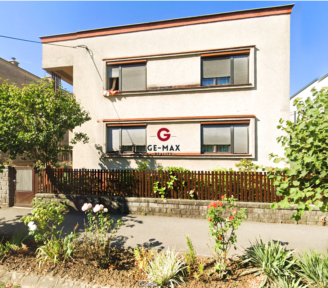 VEĽKÝ RODINNÝ DOM / DVOJDOM – NA HRÁDKU - 3