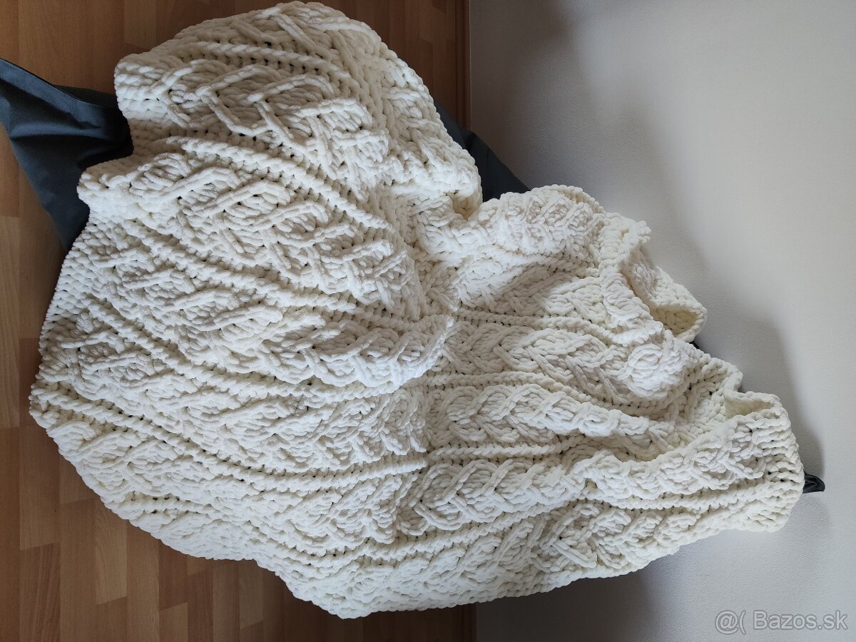 Pletená deka pre dospelých smotanova - 3
