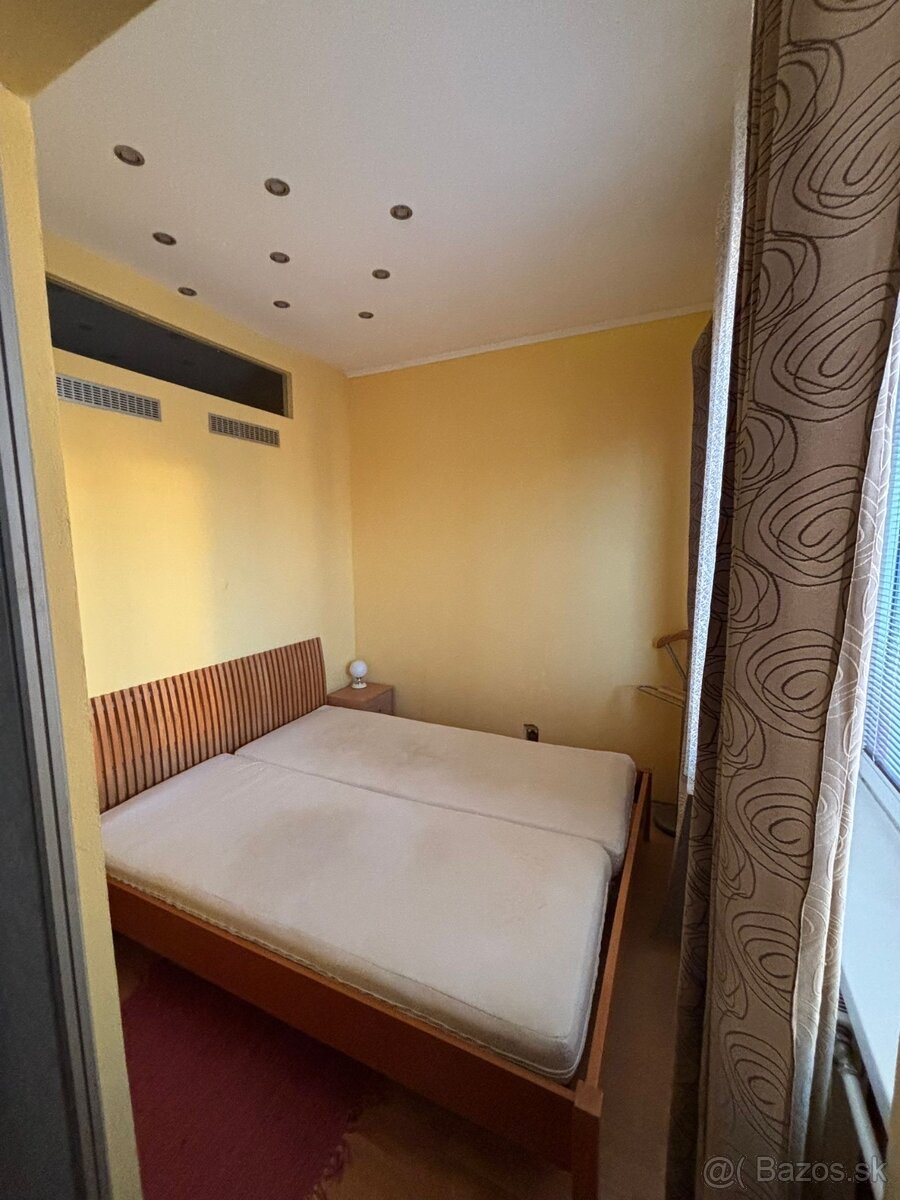 Prenajom 2,5 izbový byt v Košiciach za malým tescom - 3