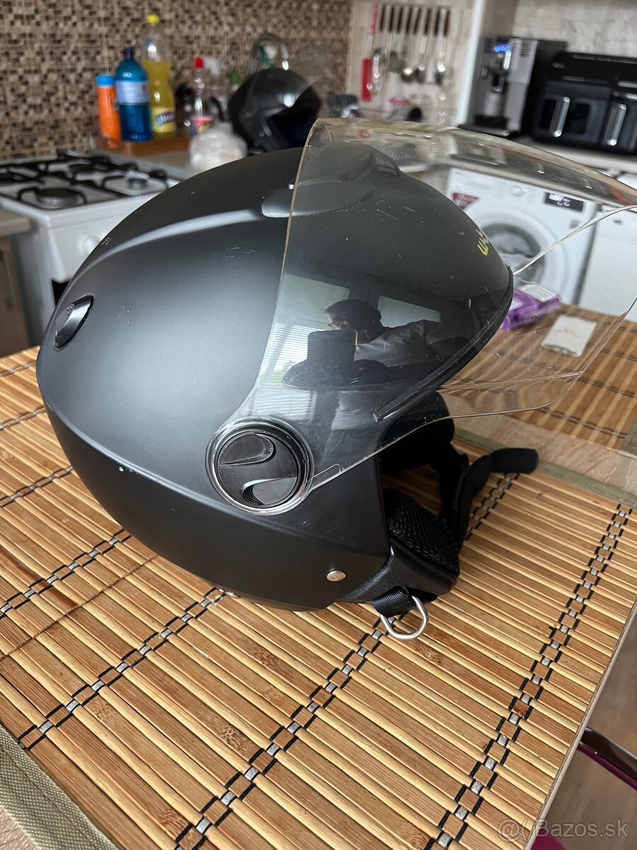 Otvorená prilba - 3