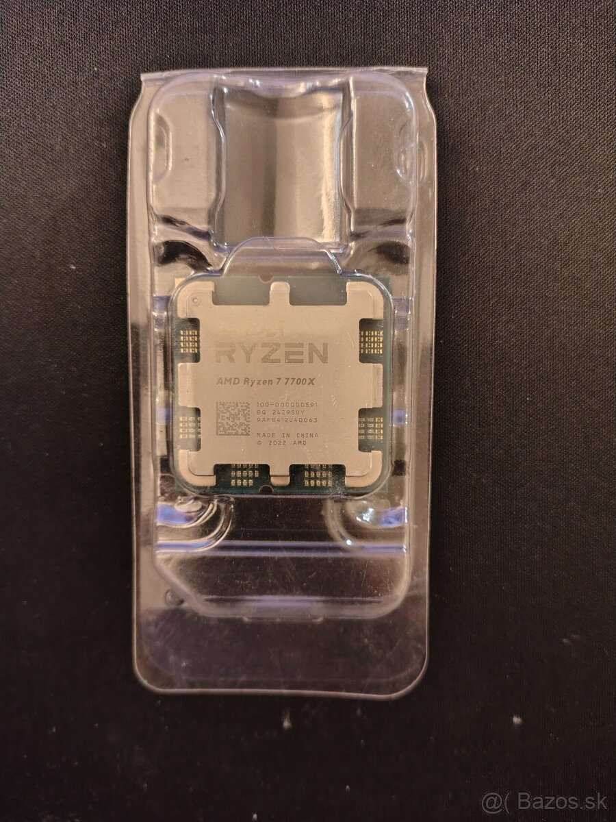 AMD Ryzen 7 7700X - 3