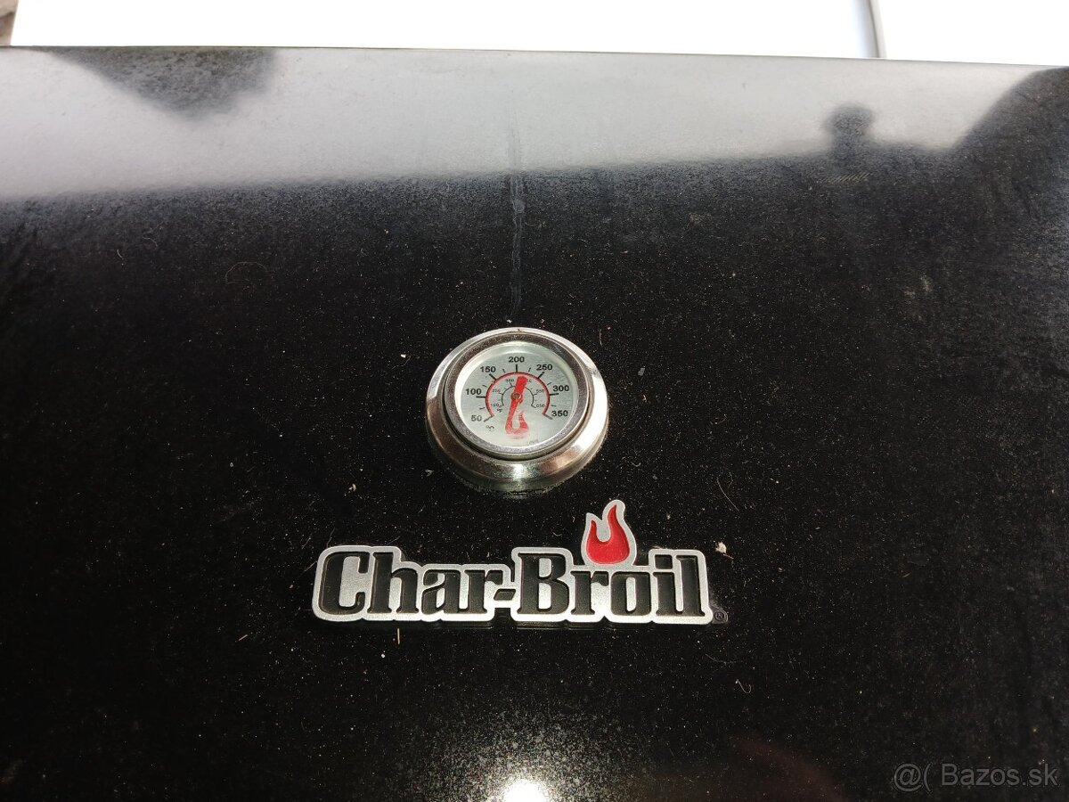 Predám Plynový gril Char-Broil - 3