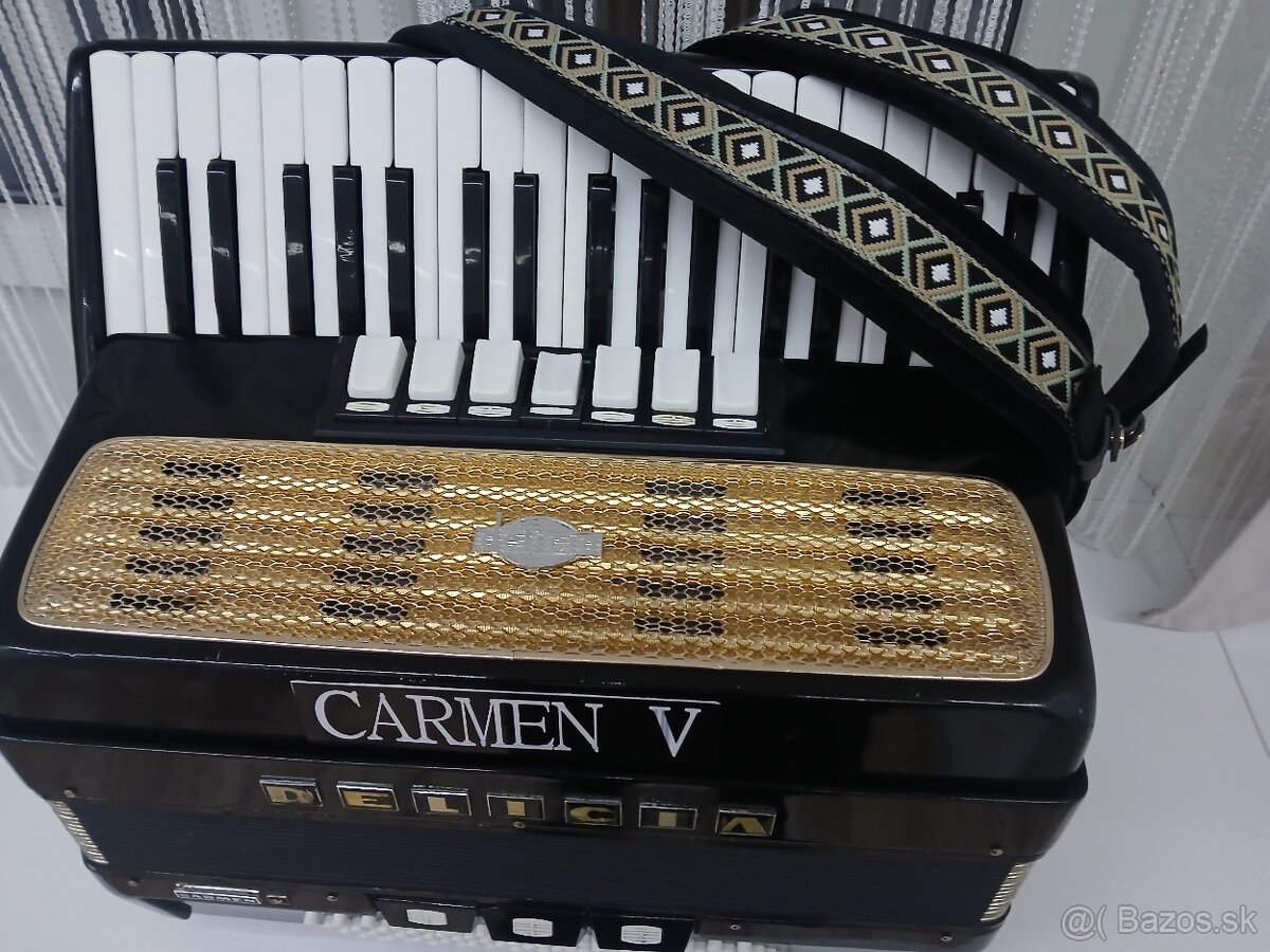 Predám pekný akordeón DELÍCIA CARMEN V - 3