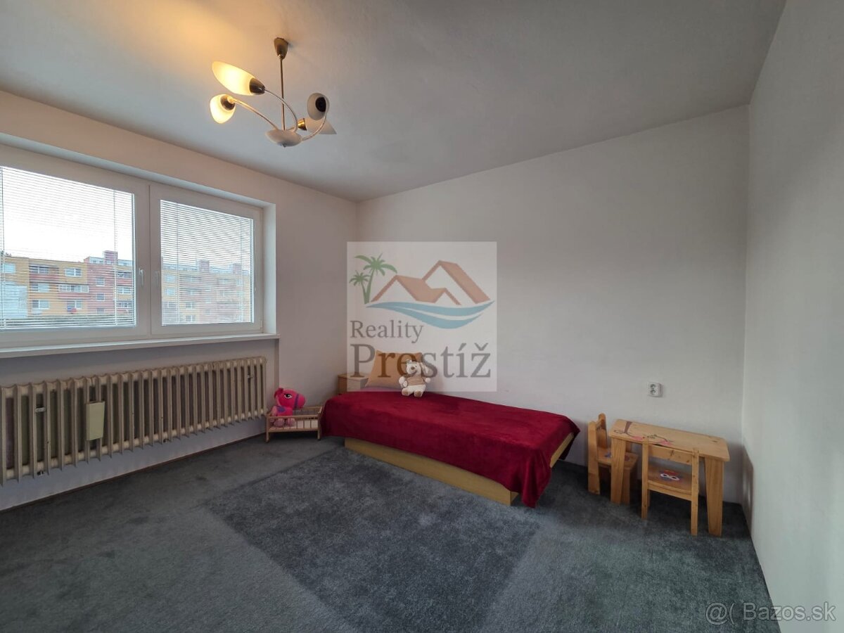 EXKLUZÍVNA PONUKA priestranný rodinný dom s garážou - 3