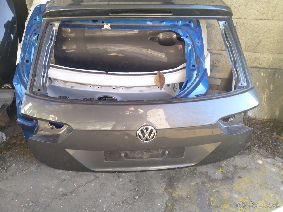 Vw Tiguan zadná kapota 2019 - 3