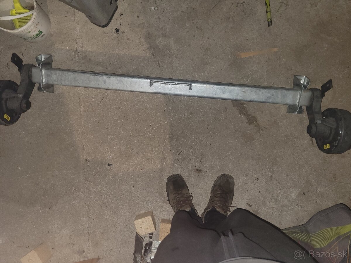 Naprava Knott 1500kg - 3