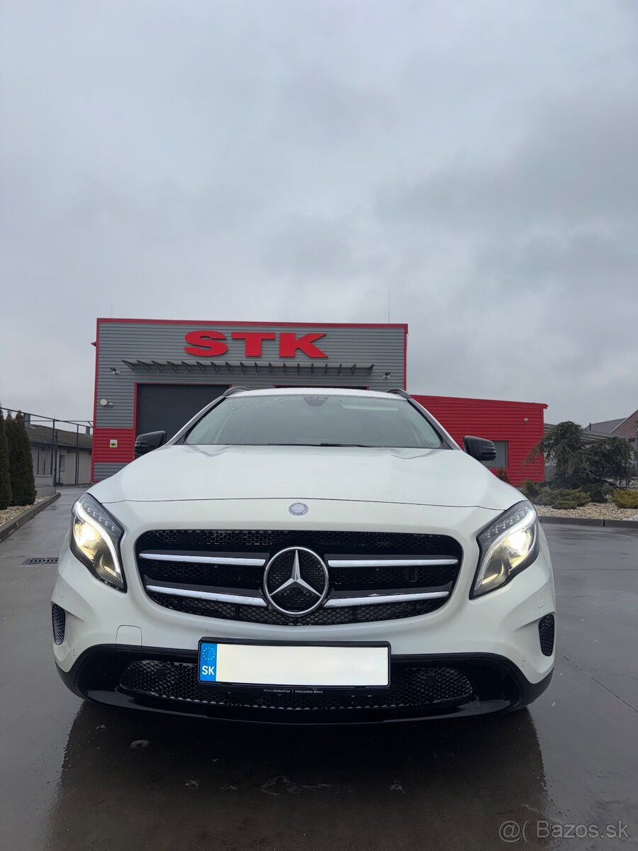Mercedes-Benz GLA - 3