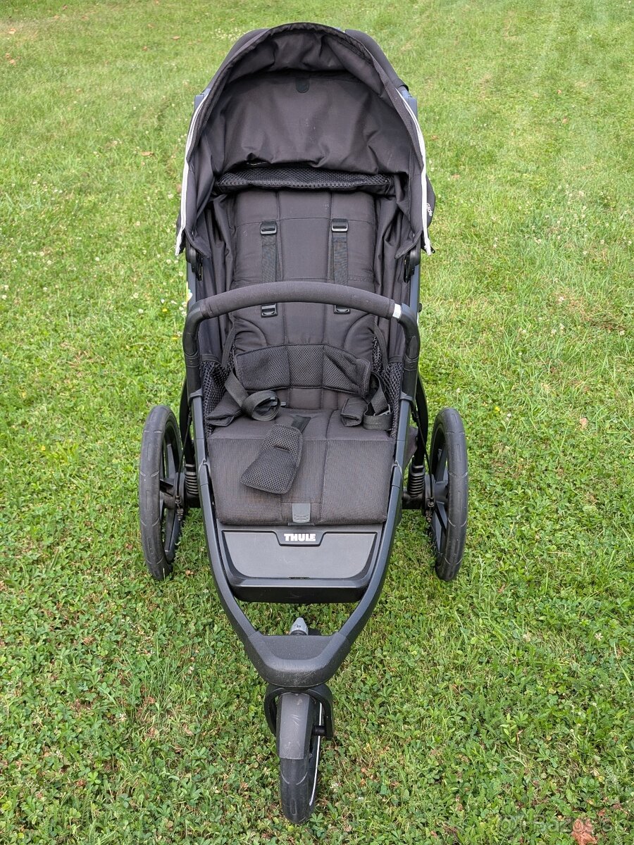 predám kočík THULE Urban Glide 2 BLACK - 3