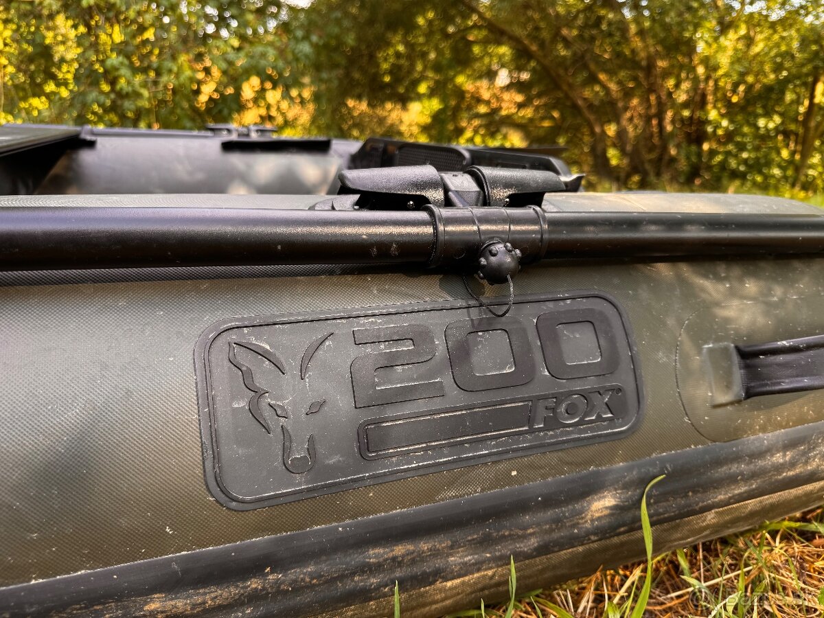 Fox 200 nafukovací čln - 3