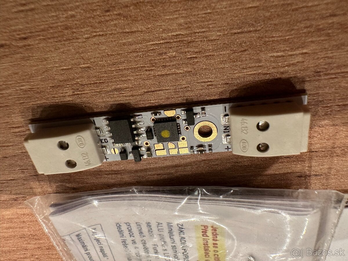 Dotykový LED Dimmer 12/24V DC 8/5A - 3 ks - 3