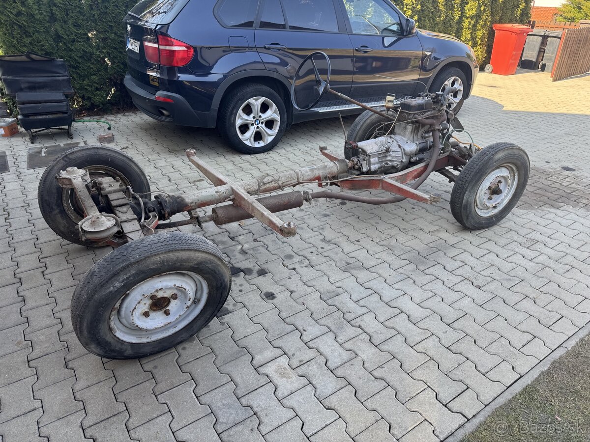 Podvozok a motor octavia combi - 3
