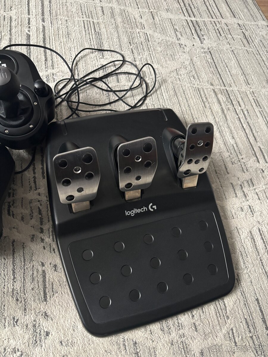 Logitech G29 - 3