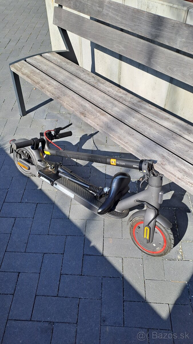 Xiaomi Pro 2 zánovná kolobežka - 3