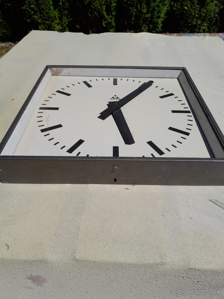 HODINY PAGOTRON 60V - 3