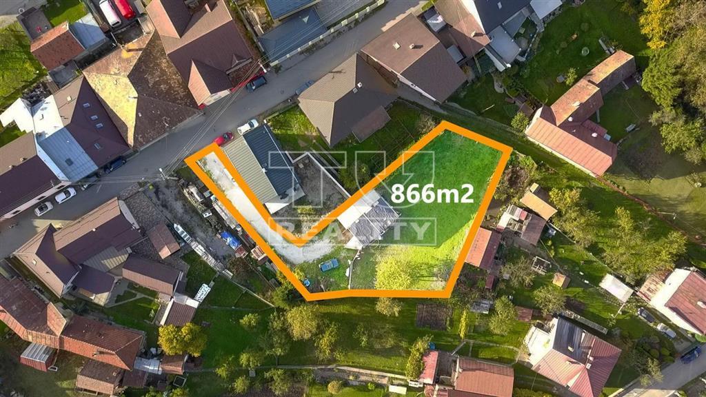 EXKLUZÍVNE, STAVEBNÝ POZEMOK, VARÍN 866m2 - 3