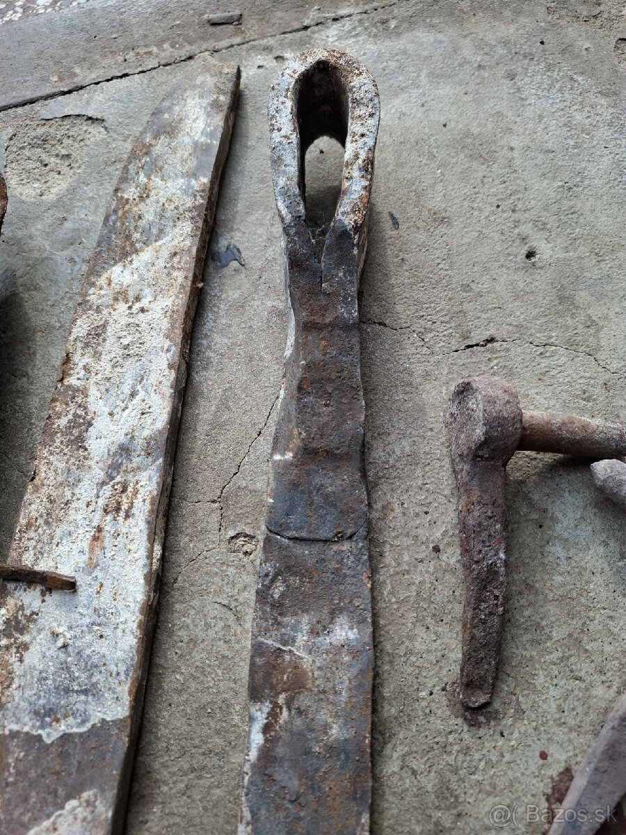 Starožitné pánty, závesy ručne kované - 3