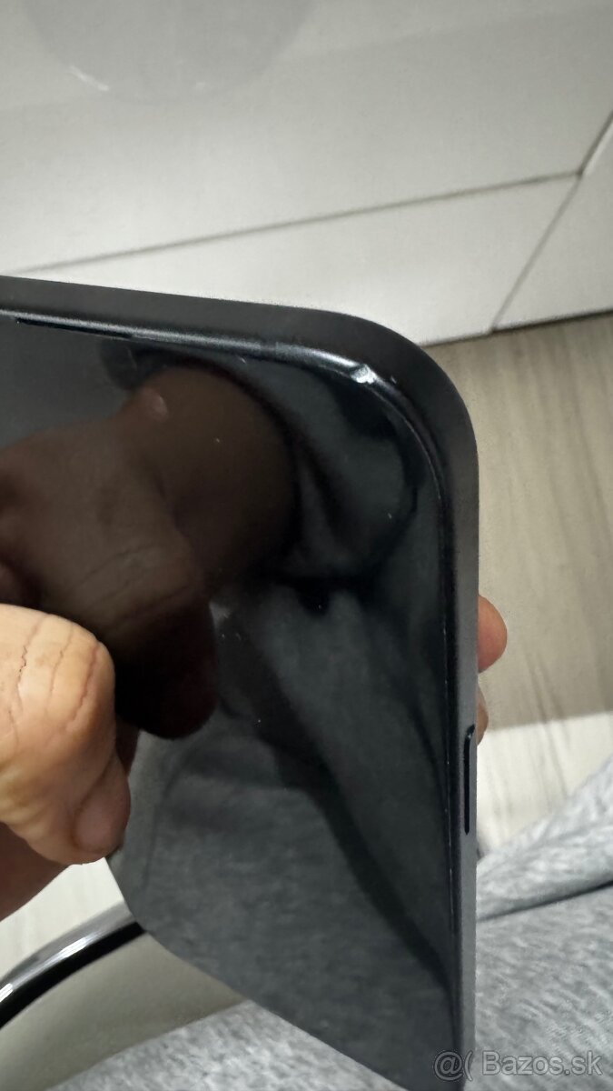 I Phone 15 128GB Čierny plus Apple slúchadlá zdarma - 3