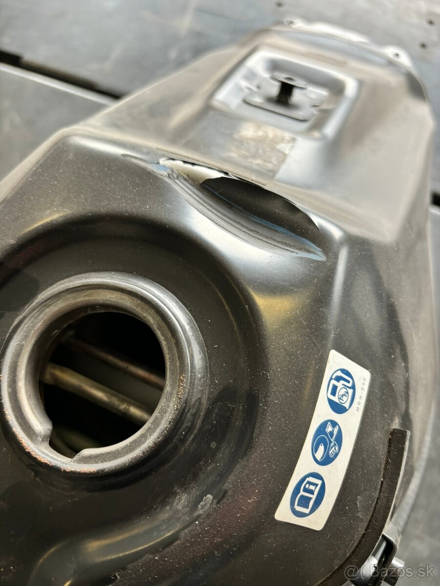 Nádrž HONDA CRF250L - 3