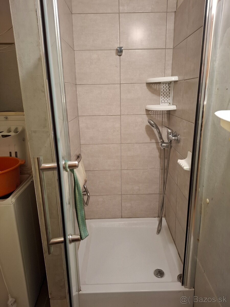 Prenájom 1 izbový byt v KNM - 3