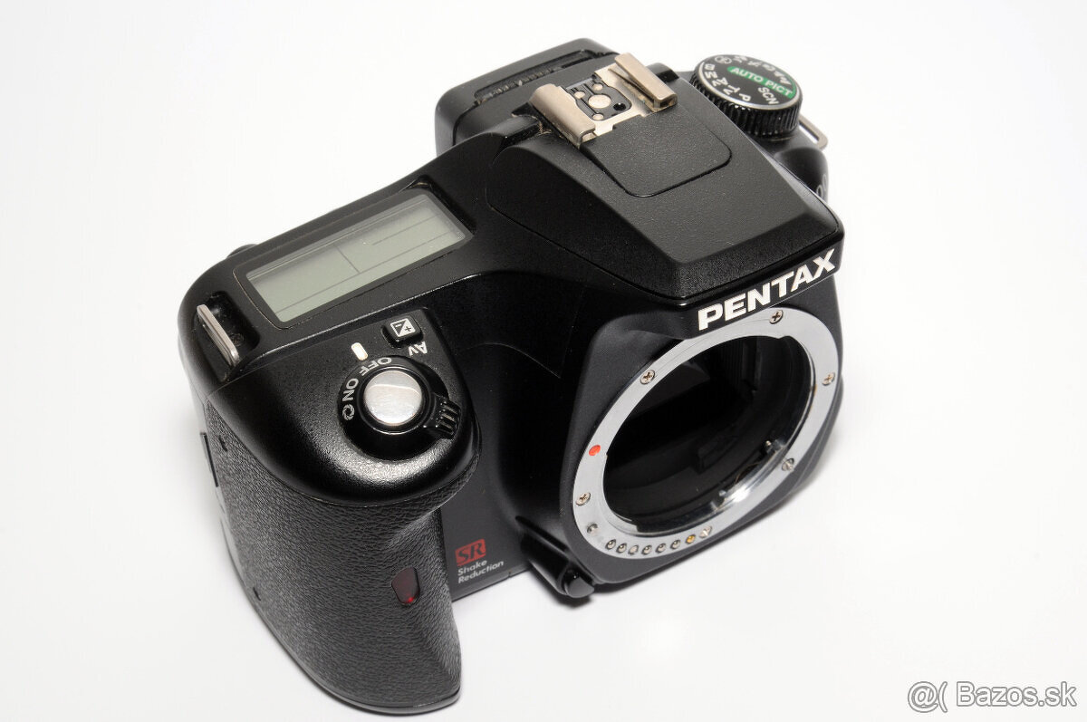 PENTAX K100D (telo) - 3