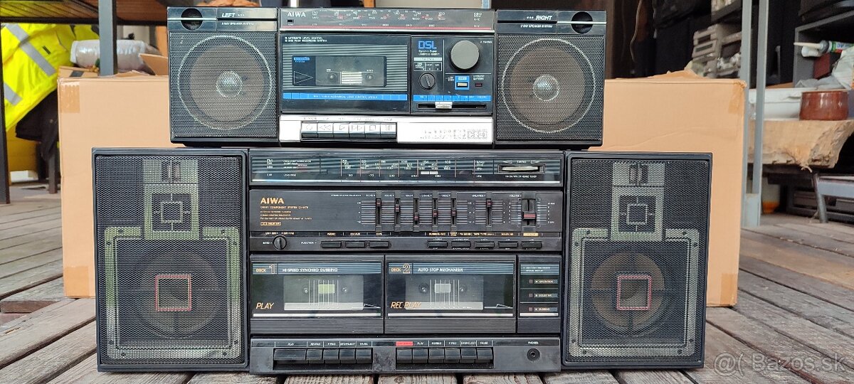 Radiomagnetofon AIWA - 3