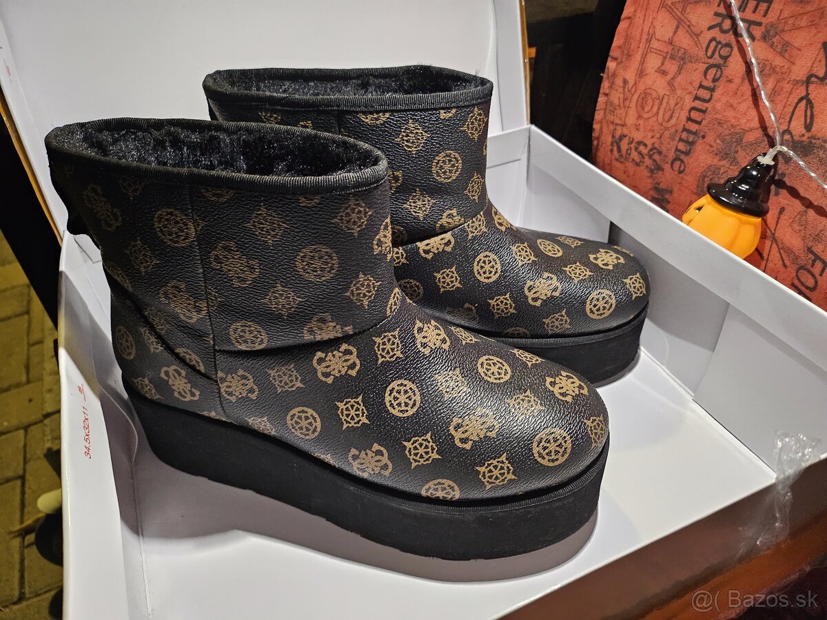 Cizmy guess 39 krasne s logom - 3