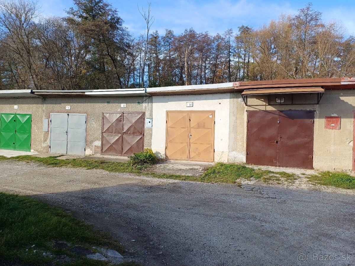 Prenájom garáže na Riečnej ulici v Prievidzi. - 3