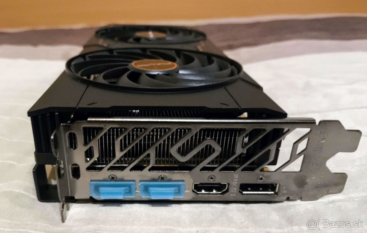 Sapphire PULSE RX 6700 XT OC - 3