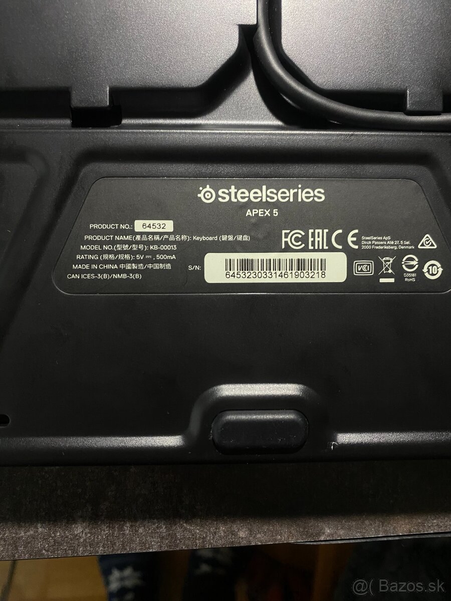 Predam Logitech herna rgb klavesnica - 3