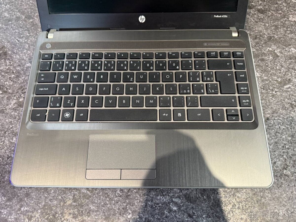 Notebook HP i3-2330M / 8 GB RAM / 250 GB SSD / LINUX MX - 3