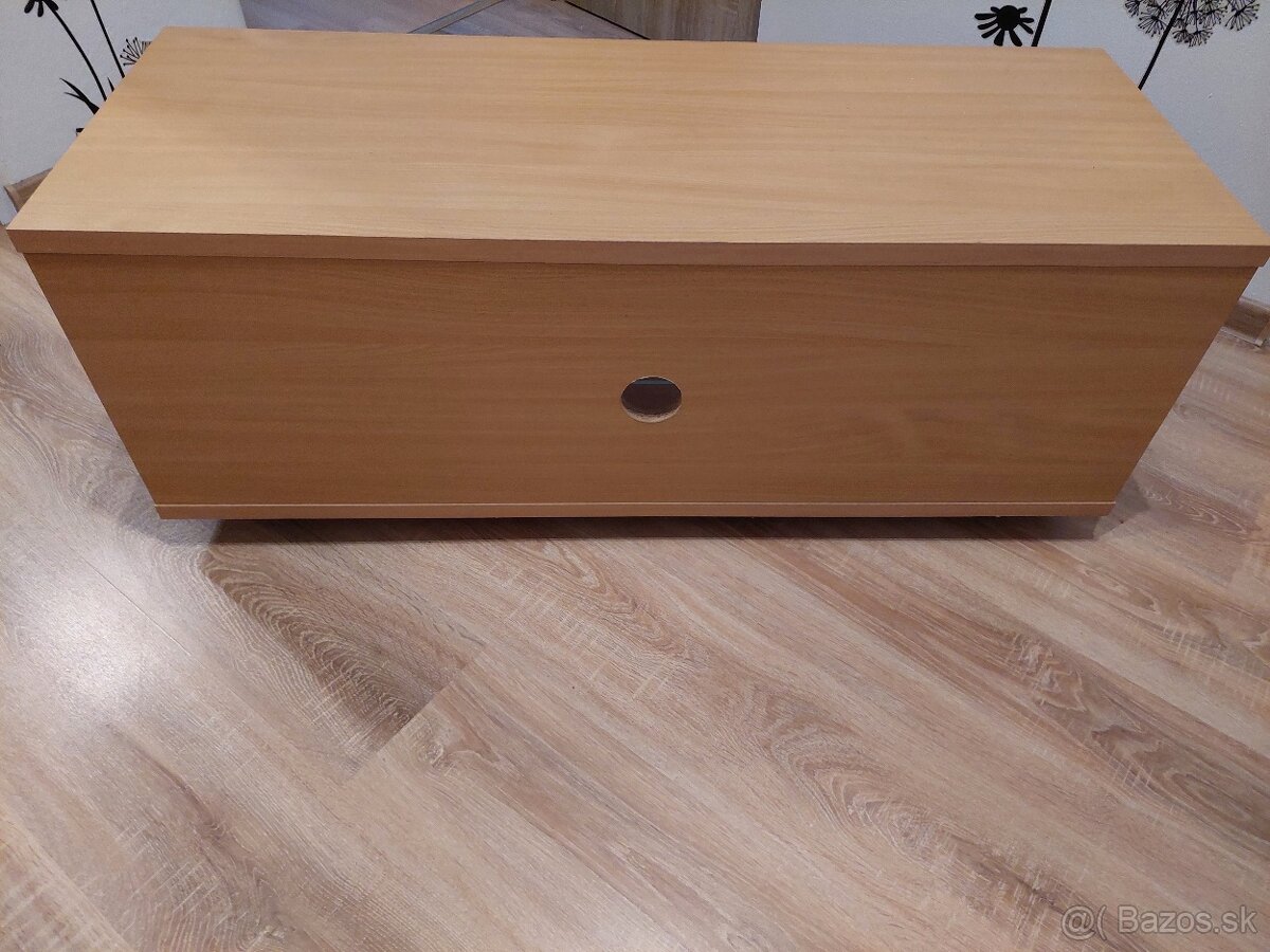 Stolík pod televizor - 3