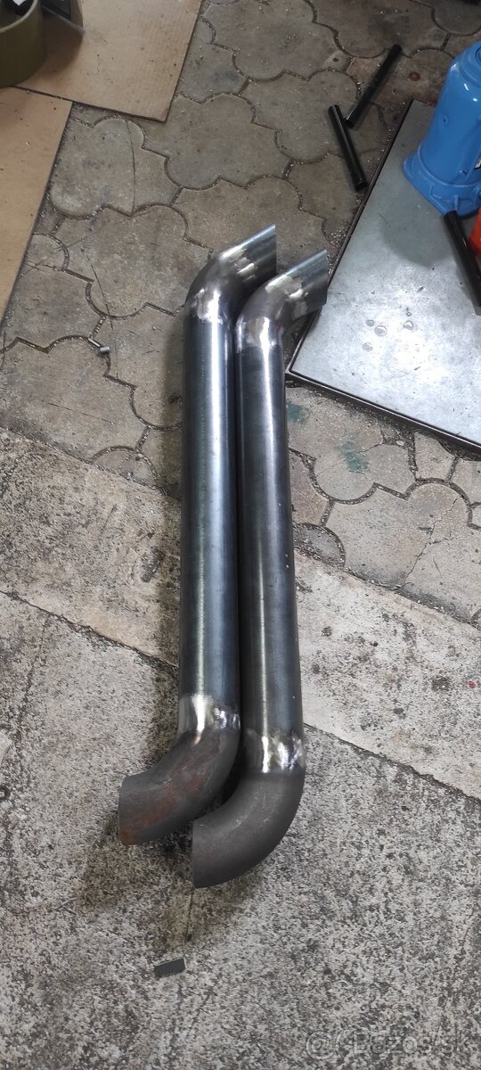 Predám koncovky výfuku e516/517 - 3