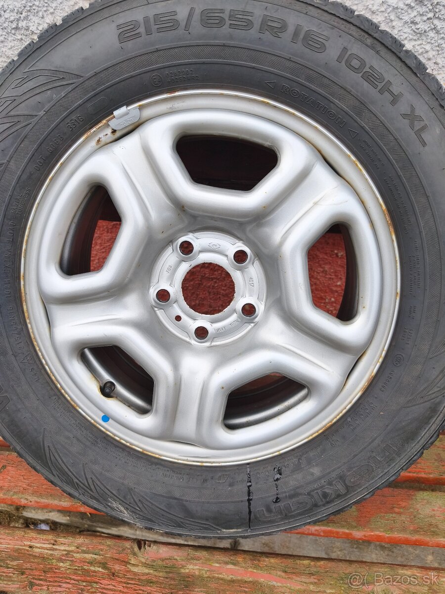 Predám zimné pneumatiky na Dacia Duster - 3