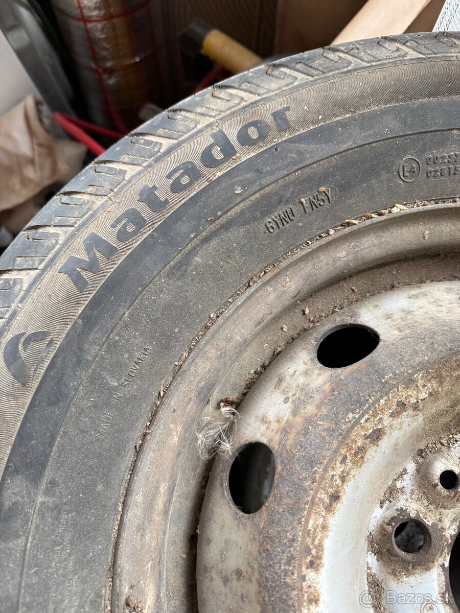 Letná sada 225/70 r15C Matador - 3