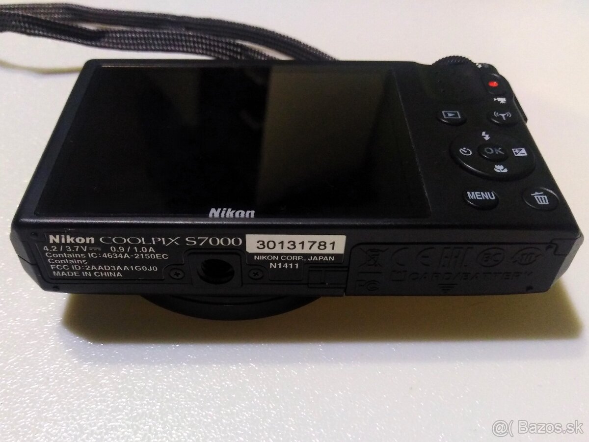 Nikon Coolpix S7000 Wi-Fi - 3