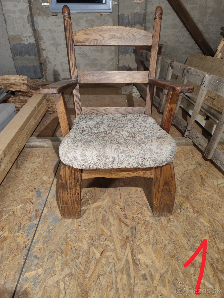 Sedačka+rôzne stoličky - 3