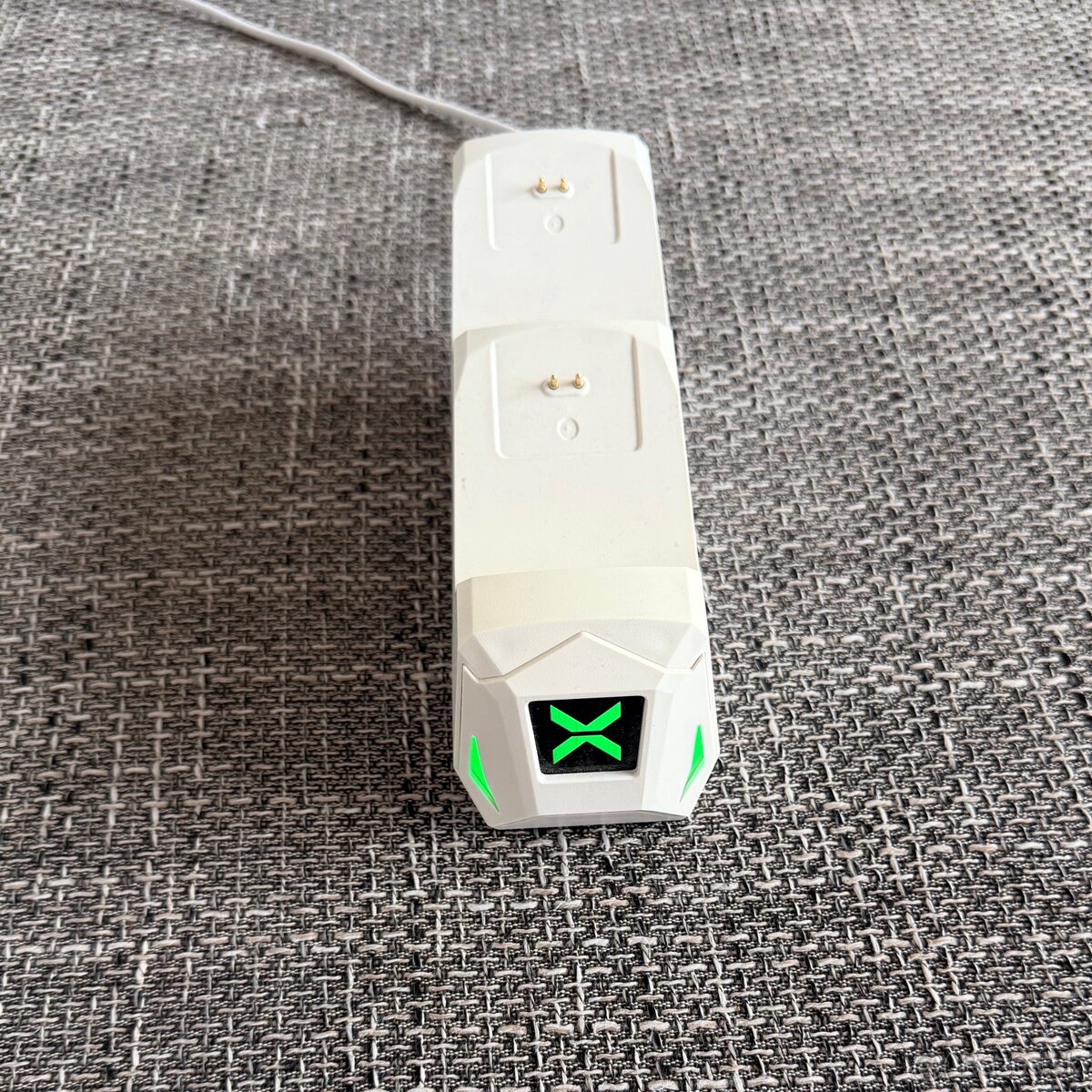 Predám Xbox Series X – kompletný set v top stave - 3