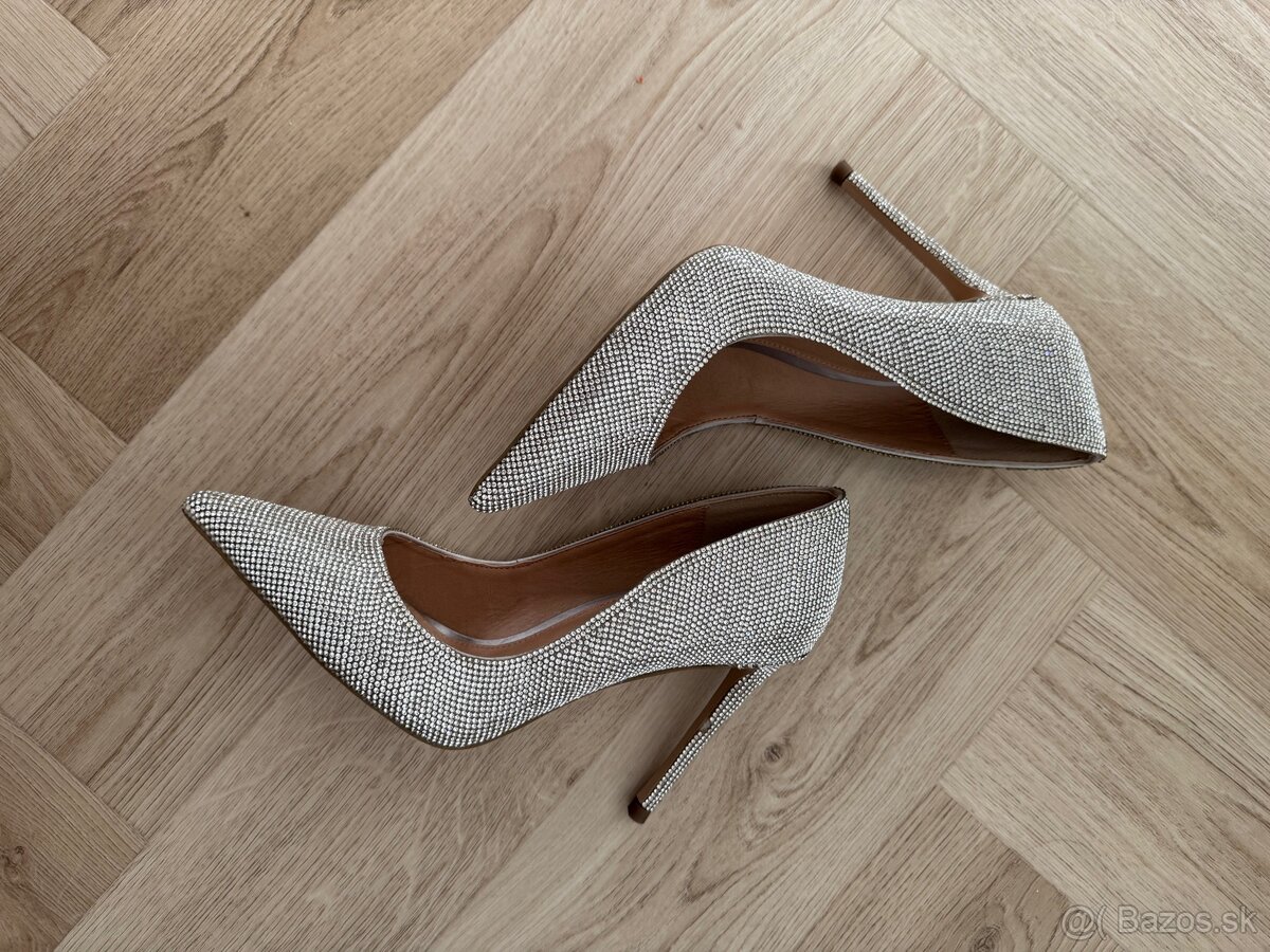 STEVE MADDEN strieborné lodičky - 3