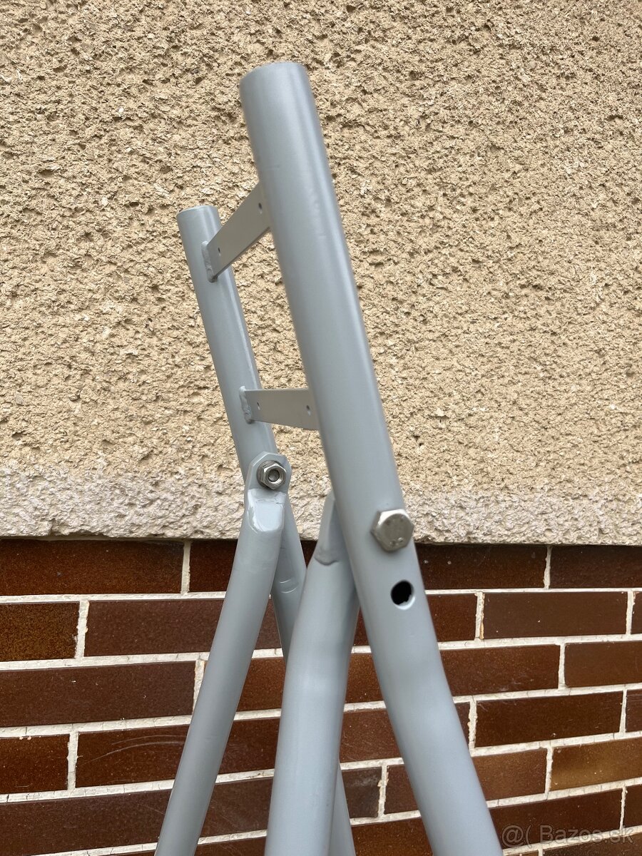 Stojan na lodný motor - 3