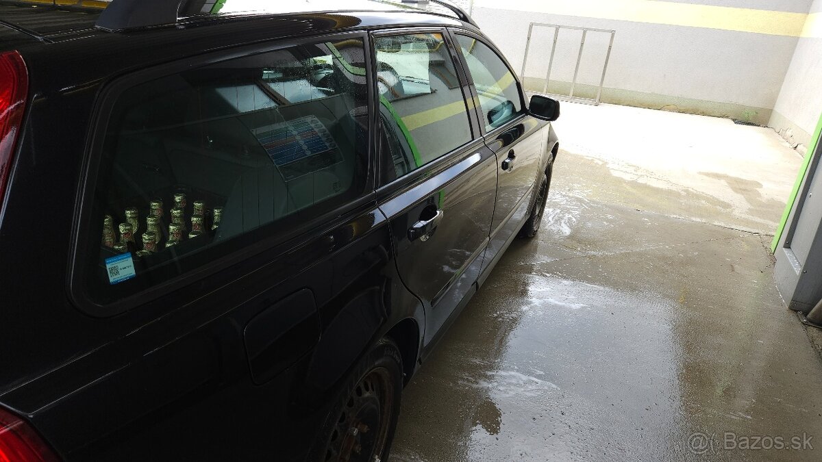 Volvo v50 2.4/ BA/ LPG momentum - 3