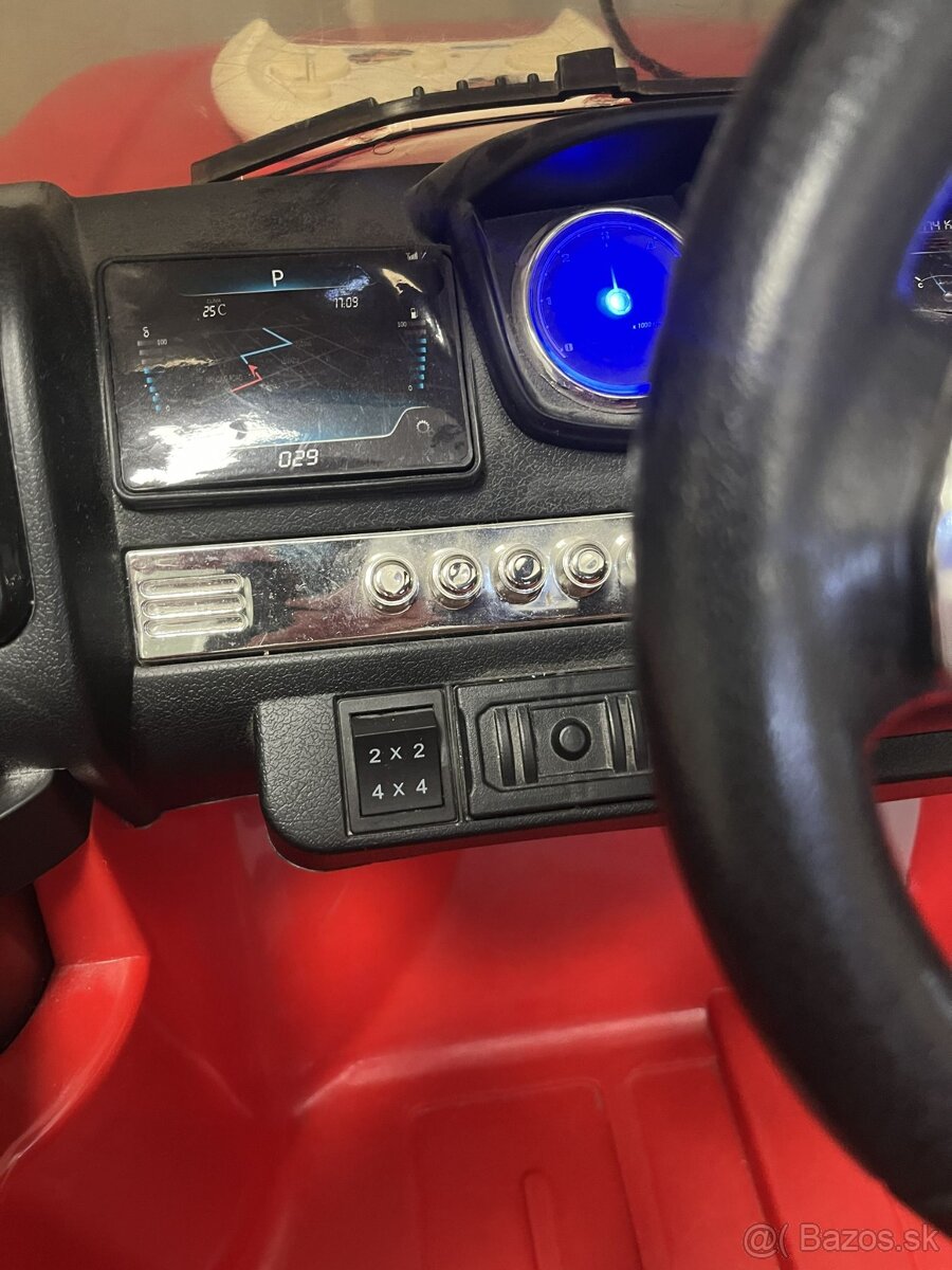 Elektricke auticko 4x4 - 3