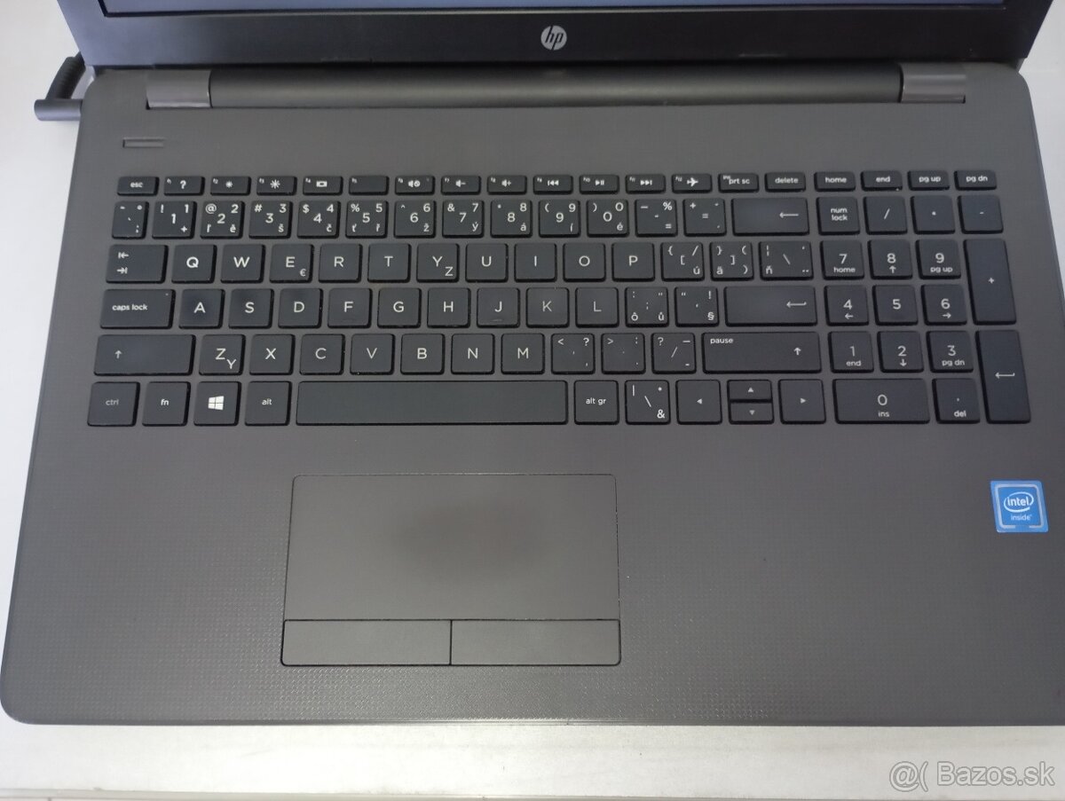 predám notebook HP 250 G6 , WINDOWS 8 - 3