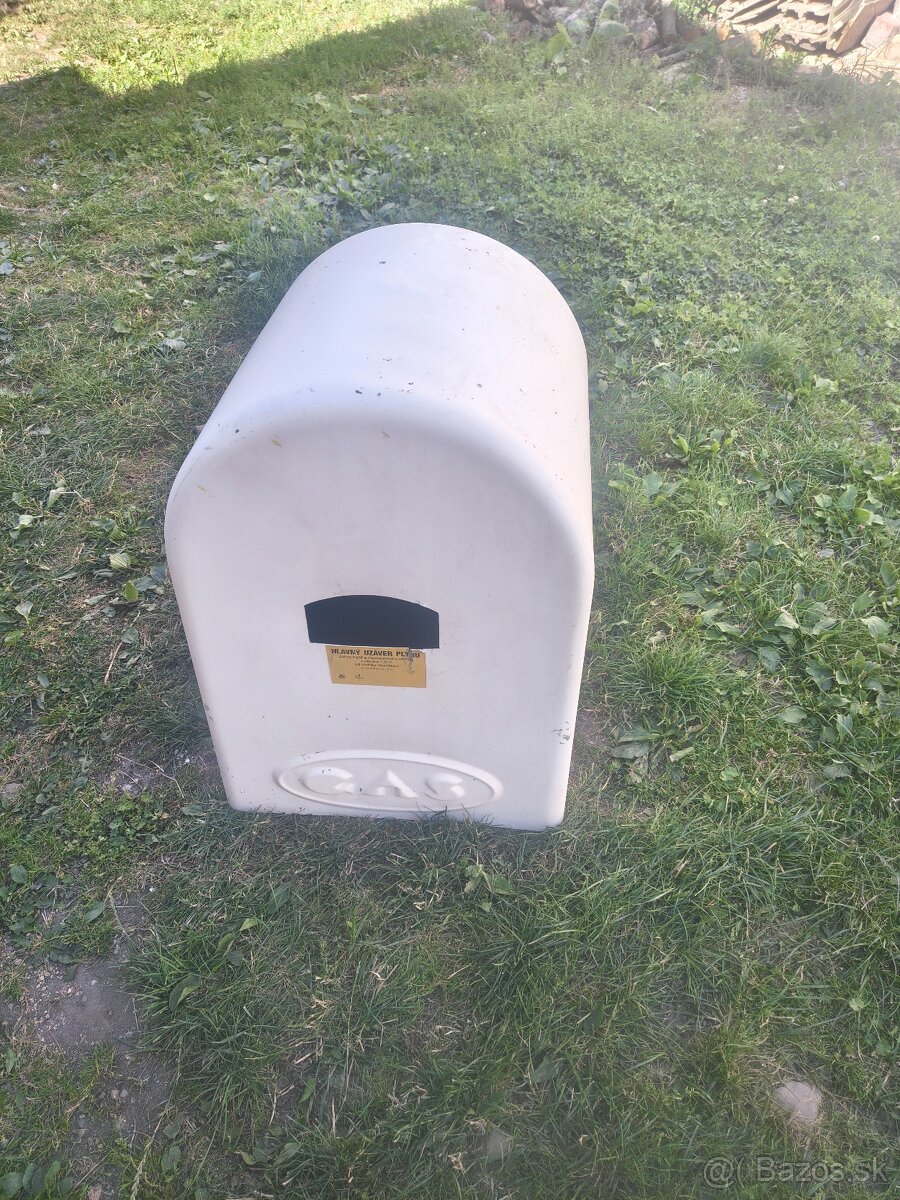 Skrinka na plyn - 3