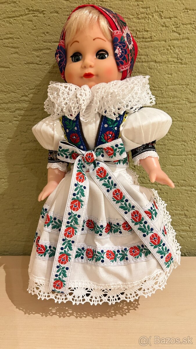 Bábika v slovenskom ľudovom kroji - 3