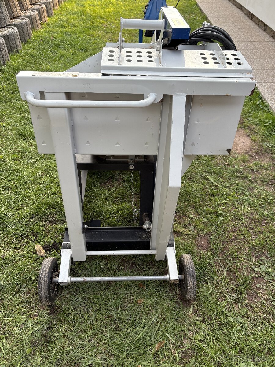 Kolísková píla,cirkulár Scheppach HS730 - 3