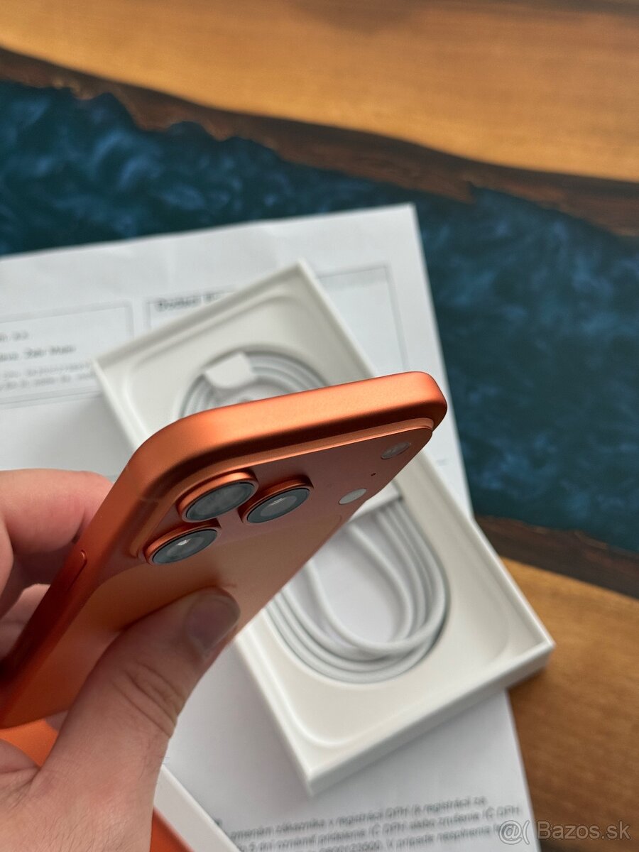 iPhone 17 Pro 256gb Orange nepoužity 2r zaruka telekom - 3
