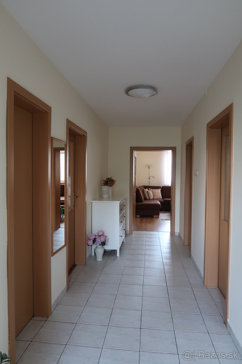 Rodinný dom na predaj - 3